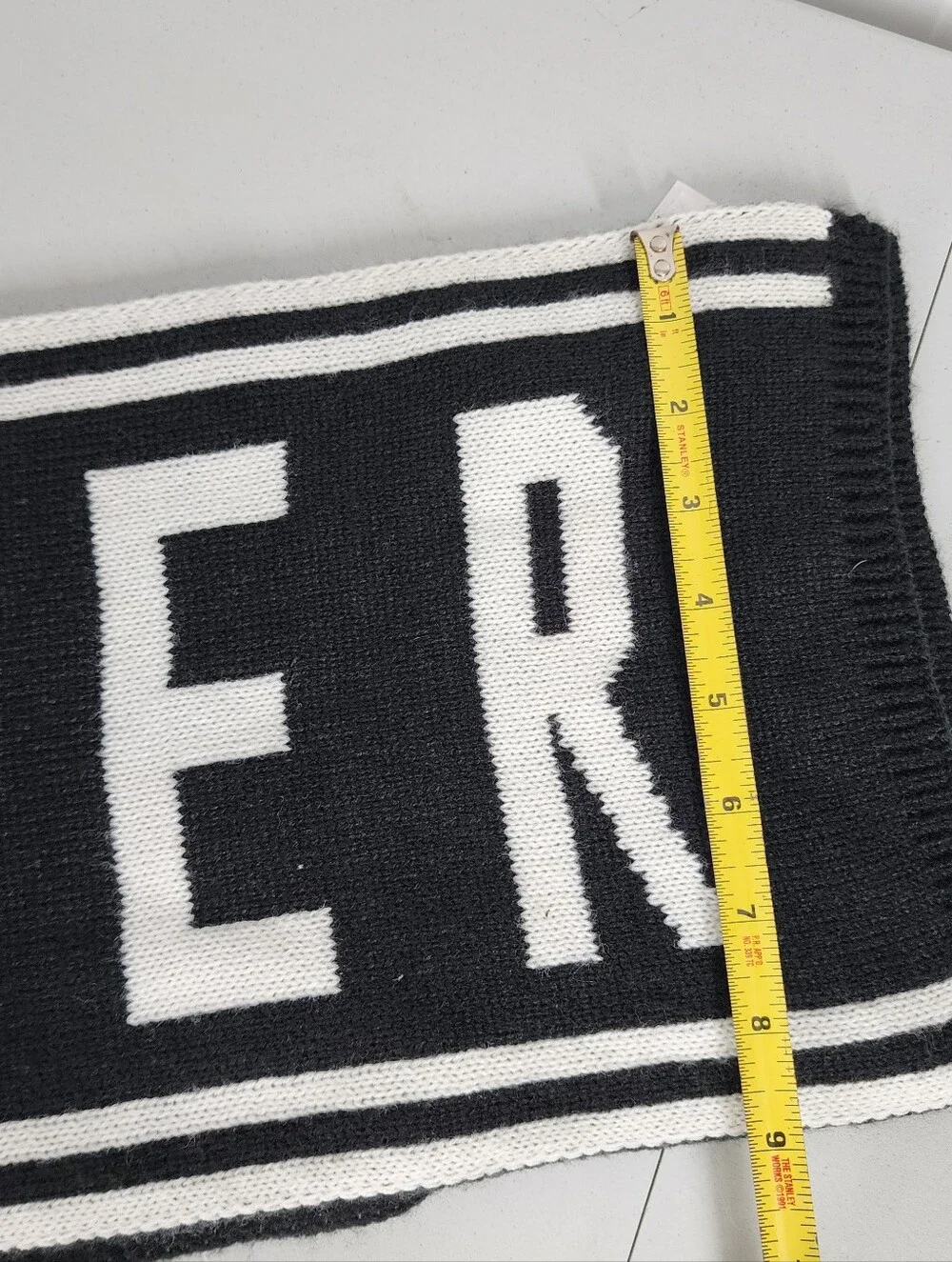 Hollister Knit Scarf Preppy Stadium Black White Logo Collegiate Reversible